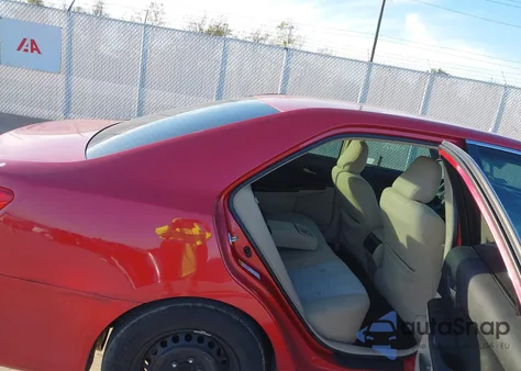 2012 Toyota Camry Le z USA, uszkodzony, nr VIN 4T1BF1FK8CU538718